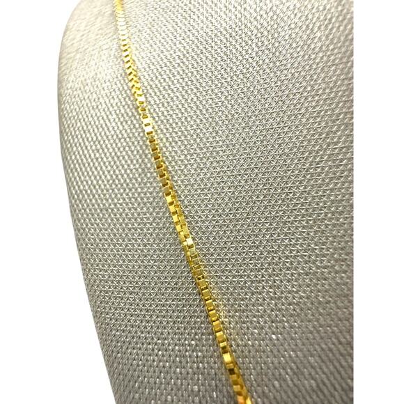 14K Yellow Gold Box Chain (16673) - Picture 5 of 8